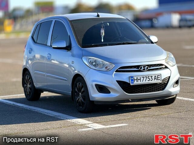 Синій Хендай і10, об'ємом двигуна 1.2 л та пробігом 103 тис. км за 5000 $, фото 1 на Automoto.ua