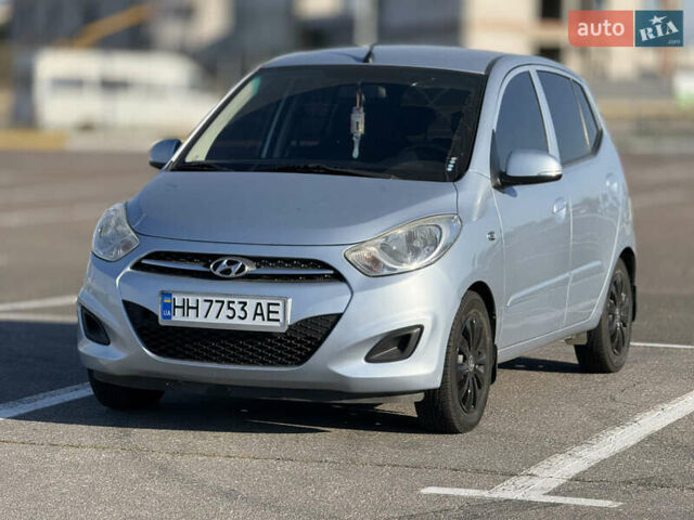 Синий Хендай и10, объемом двигателя 1.2 л и пробегом 118 тыс. км за 5000 $, фото 1 на Automoto.ua