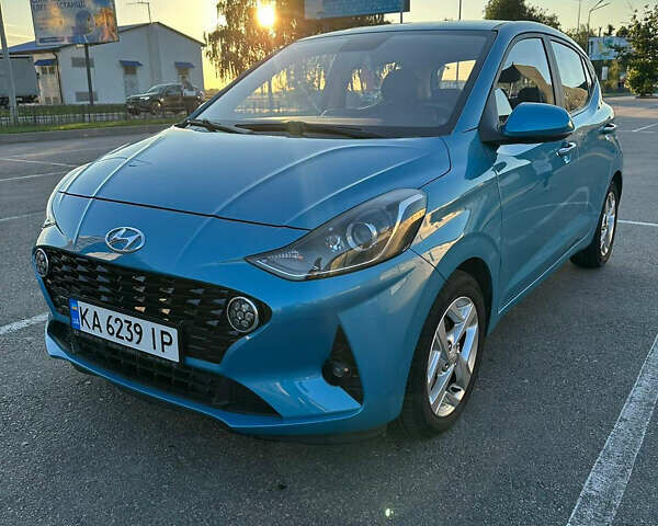 Синий Хендай и10, объемом двигателя 1.2 л и пробегом 32 тыс. км за 14750 $, фото 1 на Automoto.ua