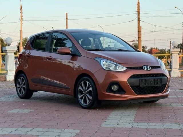 Оранжевый Хендай и10, объемом двигателя 1.1 л и пробегом 150 тыс. км за 7750 $, фото 1 на Automoto.ua