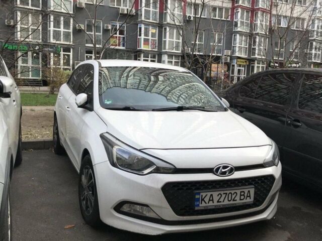 Білий Хендай і20, об'ємом двигуна 1.1 л та пробігом 127 тис. км за 6500 $, фото 1 на Automoto.ua