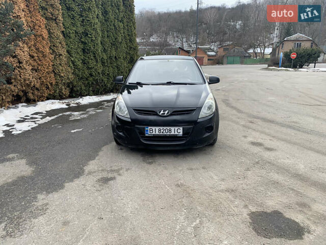 Чорний Хендай і20, об'ємом двигуна 1.25 л та пробігом 185 тис. км за 4500 $, фото 1 на Automoto.ua