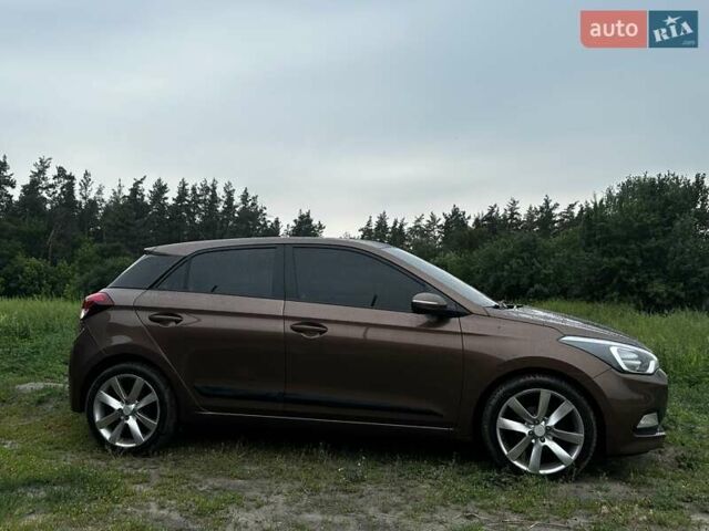Коричневий Хендай і20, об'ємом двигуна 1.25 л та пробігом 115 тис. км за 9000 $, фото 1 на Automoto.ua