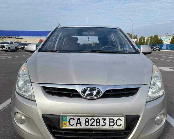Хендай і20, об'ємом двигуна 1.4 л та пробігом 224 тис. км за 7200 $, фото 1 на Automoto.ua