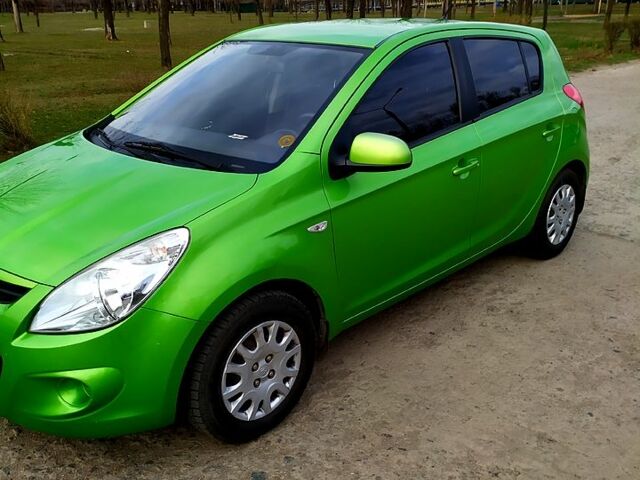 Хендай и20, объемом двигателя 1.4 л и пробегом 95 тыс. км за 7200 $, фото 1 на Automoto.ua