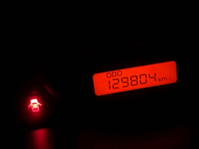 Серый Хендай и20, объемом двигателя 1.25 л и пробегом 130 тыс. км за 4684 $, фото 1 на Automoto.ua