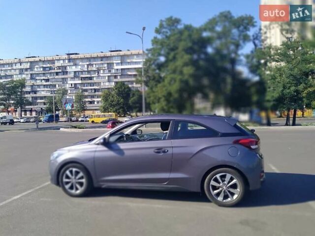 Серый Хендай и20, объемом двигателя 1.4 л и пробегом 107 тыс. км за 9000 $, фото 1 на Automoto.ua