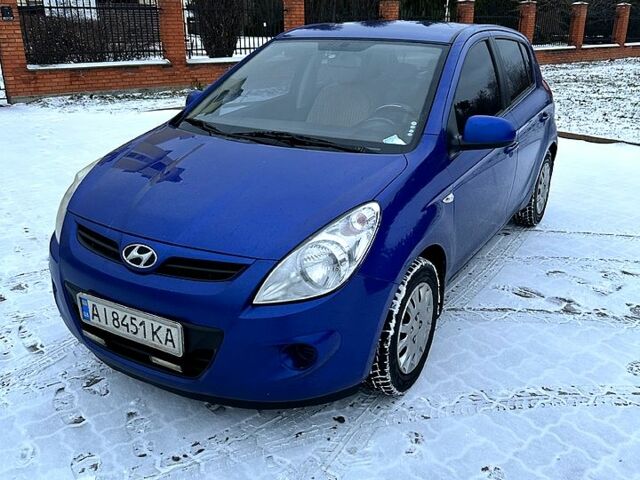 Синий Хендай и20, объемом двигателя 1.3 л и пробегом 17700 тыс. км за 3700 $, фото 1 на Automoto.ua