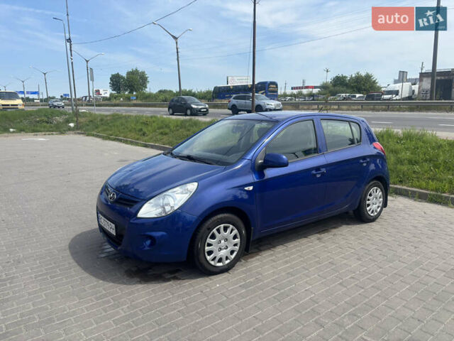 Синій Хендай і20, об'ємом двигуна 1.25 л та пробігом 113 тис. км за 5650 $, фото 1 на Automoto.ua