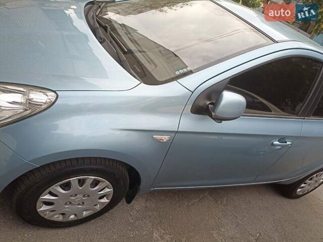 Синій Хендай і20, об'ємом двигуна 1.4 л та пробігом 112 тис. км за 7500 $, фото 1 на Automoto.ua