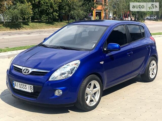 Синій Хендай і20, об'ємом двигуна 0 л та пробігом 83 тис. км за 8300 $, фото 1 на Automoto.ua