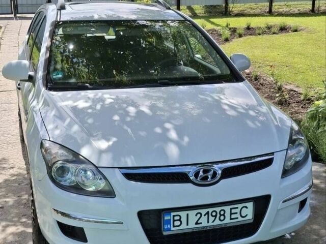 Білий Хендай i30, об'ємом двигуна 1.4 л та пробігом 190 тис. км за 6700 $, фото 1 на Automoto.ua