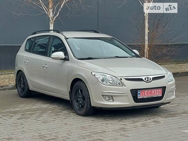 Бежевий Хендай i30, об'ємом двигуна 1.6 л та пробігом 224 тис. км за 6400 $, фото 1 на Automoto.ua