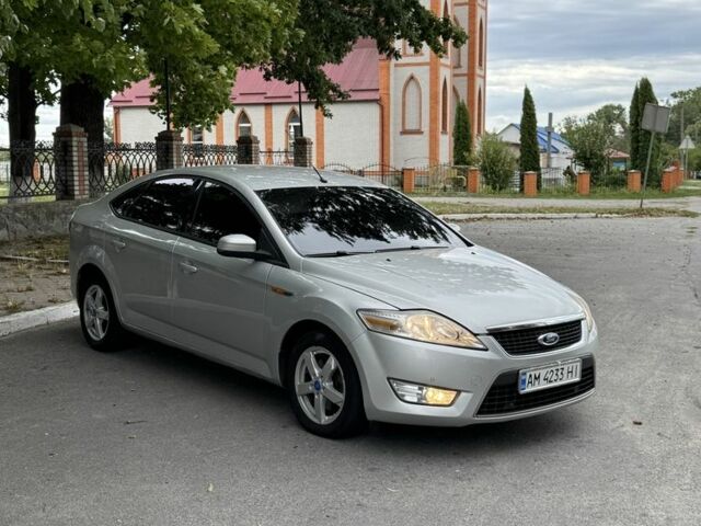 Черный Хендай i30, объемом двигателя 1.4 л и пробегом 198 тыс. км за 5010 $, фото 1 на Automoto.ua