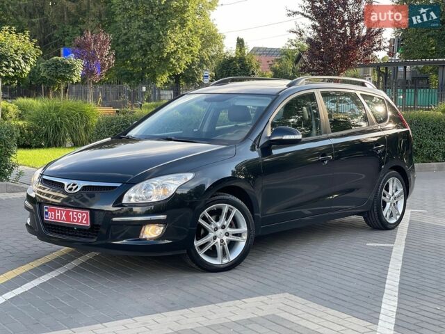 Черный Хендай i30, объемом двигателя 1.6 л и пробегом 175 тыс. км за 7699 $, фото 1 на Automoto.ua