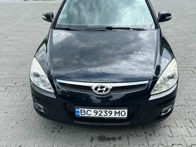 Чорний Хендай i30, об'ємом двигуна 1.58 л та пробігом 293 тис. км за 5300 $, фото 1 на Automoto.ua