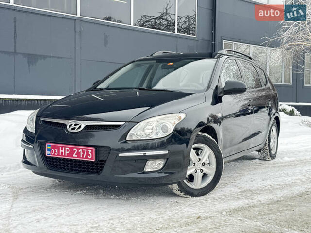 Черный Хендай i30, объемом двигателя 1.6 л и пробегом 169 тыс. км за 7500 $, фото 1 на Automoto.ua