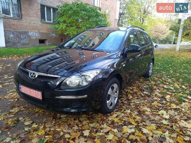 Хендай i30 2009 у Черкасах на Automoto.ua Чорний Хендай i30, об'ємом двигуна 1.4 л та пробігом 188 тис. км за 6150 $, фото 1 на Automoto.ua