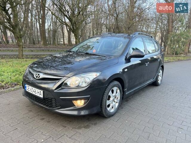 Черный Хендай i30, объемом двигателя 1.4 л и пробегом 187 тыс. км за 5550 $, фото 1 на Automoto.ua