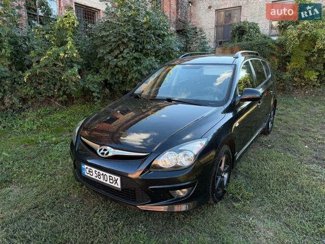 Чорний Хендай i30, об'ємом двигуна 1.6 л та пробігом 198 тис. км за 5500 $, фото 1 на Automoto.ua