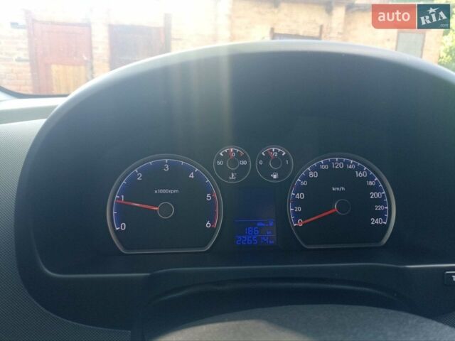 Черный Хендай i30, объемом двигателя 1.6 л и пробегом 250 тыс. км за 6700 $, фото 1 на Automoto.ua