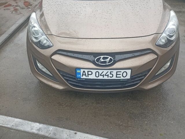 Коричневый Хендай i30, объемом двигателя 1.6 л и пробегом 155 тыс. км за 9999 $, фото 1 на Automoto.ua