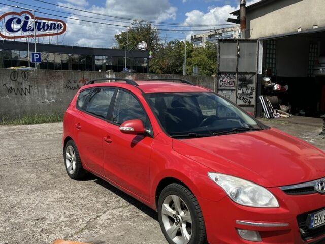 Хендай i30 2008 в Борисполе на Automoto.ua Красный Хендай i30, объемом двигателя 1.6 л и пробегом 325 тыс. км за 4500 $, фото 1 на Automoto.ua