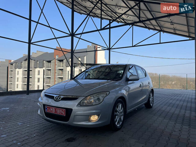 Хендай i30, об'ємом двигуна 1.6 л та пробігом 220 тис. км за 5000 $, фото 1 на Automoto.ua