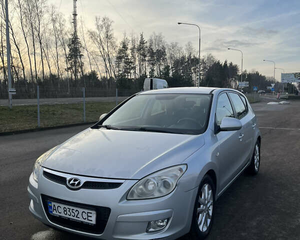 Хендай i30, объемом двигателя 1.6 л и пробегом 287 тыс. км за 5100 $, фото 1 на Automoto.ua