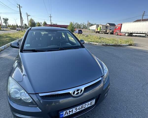 Хендай i30, объемом двигателя 1.58 л и пробегом 226 тыс. км за 5500 $, фото 1 на Automoto.ua