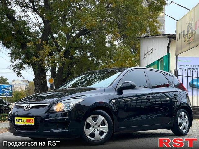 Хендай i30, объемом двигателя 14 л и пробегом 174 тыс. км за 6999 $, фото 1 на Automoto.ua