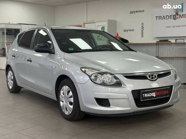 Хендай i30, объемом двигателя 1.4 л и пробегом 202 тыс. км за 5990 $, фото 1 на Automoto.ua