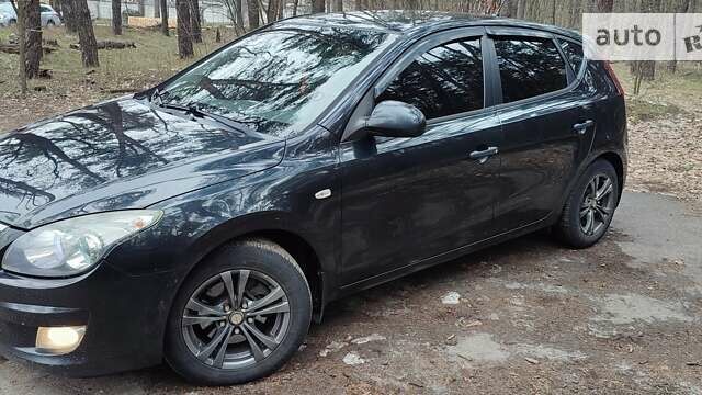 Хендай i30, об'ємом двигуна 1.58 л та пробігом 232 тис. км за 7000 $, фото 1 на Automoto.ua