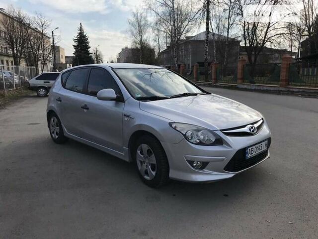 Хендай i30, об'ємом двигуна 1.4 л та пробігом 160 тис. км за 5850 $, фото 1 на Automoto.ua