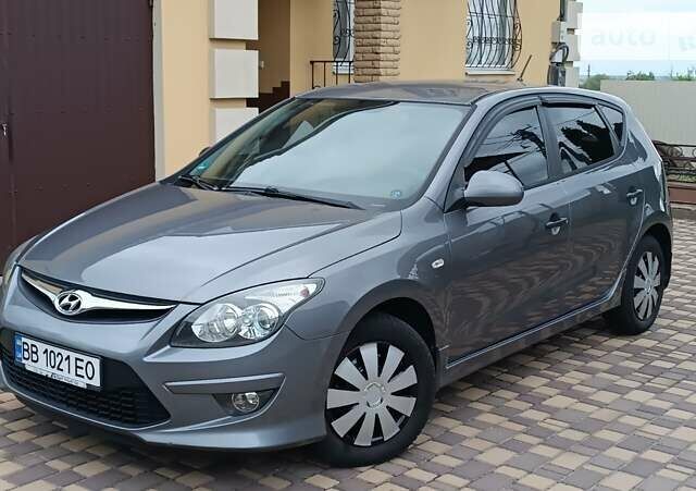 Хендай i30, об'ємом двигуна 1.6 л та пробігом 160 тис. км за 6700 $, фото 1 на Automoto.ua