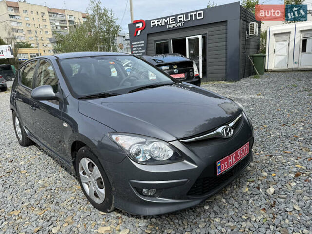 Хендай i30, объемом двигателя 0 л и пробегом 49 тыс. км за 9300 $, фото 1 на Automoto.ua