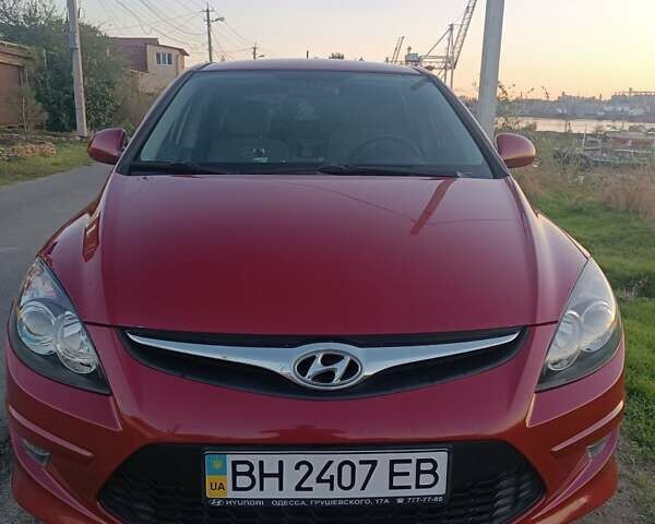 Хендай i30 2011 в Одессе на Automoto.ua Хендай i30, объемом двигателя 0 л и пробегом 99 тыс. км за 8000 $, фото 1 на Automoto.ua