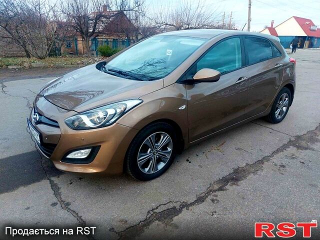 Хендай i30, об'ємом двигуна 1.6 л та пробігом 135 тис. км за 9500 $, фото 1 на Automoto.ua