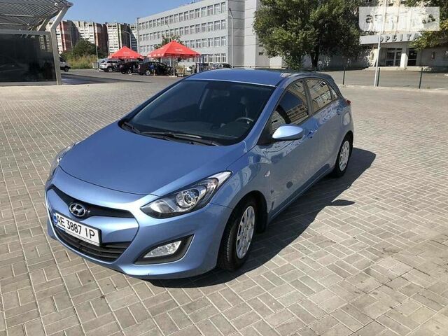 Хендай i30, объемом двигателя 1.4 л и пробегом 113 тыс. км за 9000 $, фото 1 на Automoto.ua