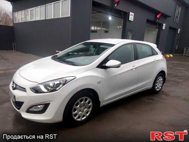 Хендай i30, объемом двигателя 14 л и пробегом 90 тыс. км за 10000 $, фото 1 на Automoto.ua