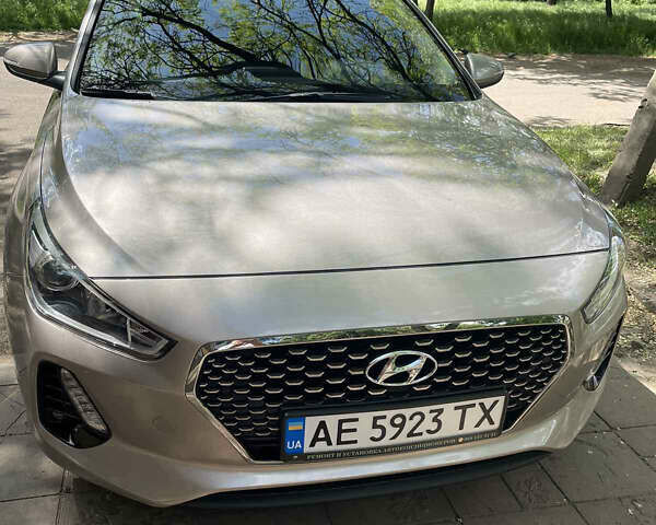 Хендай i30, объемом двигателя 1.6 л и пробегом 43 тыс. км за 15900 $, фото 1 на Automoto.ua