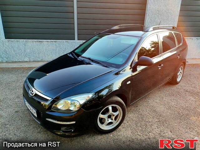 Хендай i30, объемом двигателя 1.6 л и пробегом 200 тыс. км за 5500 $, фото 1 на Automoto.ua