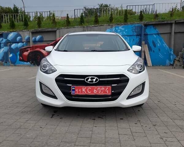 Хендай i30, об'ємом двигуна 1.6 л та пробігом 179 тис. км за 9500 $, фото 1 на Automoto.ua