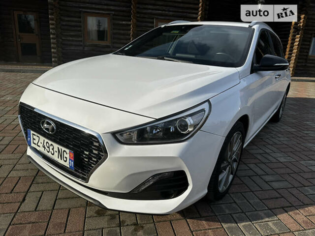 Хендай i30, объемом двигателя 1.59 л и пробегом 180 тыс. км за 13600 $, фото 1 на Automoto.ua