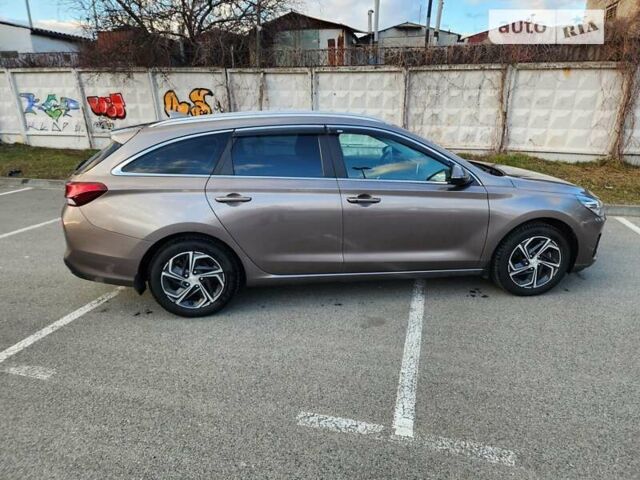 Хендай i30, об'ємом двигуна 1.5 л та пробігом 55 тис. км за 18000 $, фото 1 на Automoto.ua