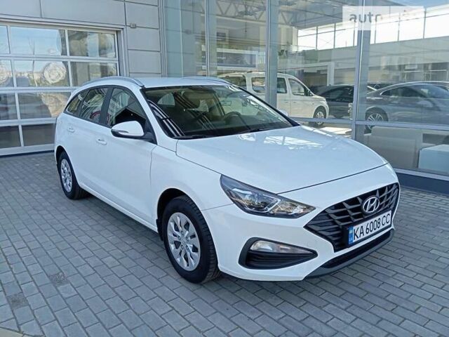 Хендай i30, об'ємом двигуна 1.5 л та пробігом 51 тис. км за 15700 $, фото 1 на Automoto.ua