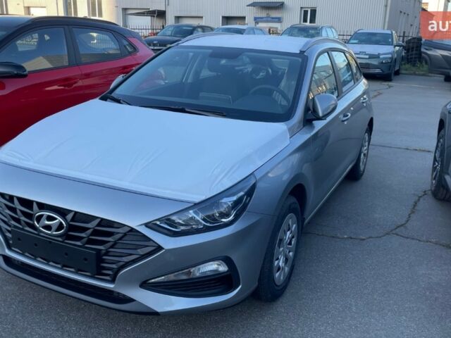 купить новое авто Хендай i30 2022 года от официального дилера Богдан Авто HYUNDAI на Подолі Хендай фото