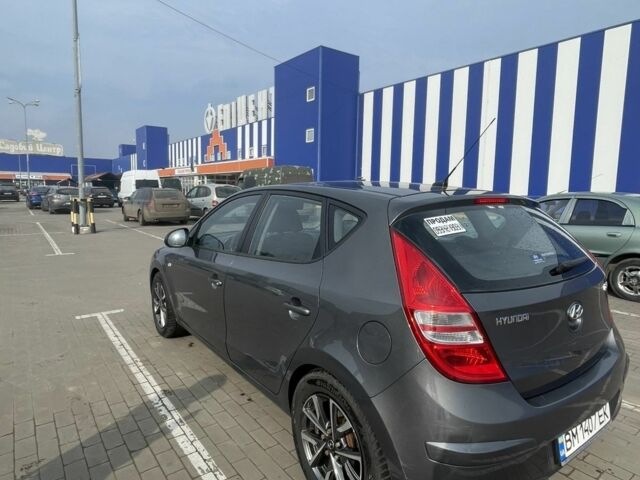Серый Хендай i30, объемом двигателя 1.6 л и пробегом 167 тыс. км за 7953 $, фото 1 на Automoto.ua
