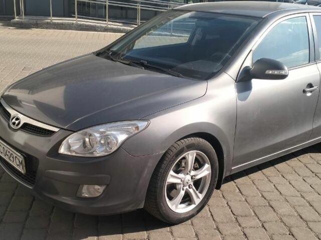 Серый Хендай i30, объемом двигателя 1.6 л и пробегом 234 тыс. км за 6300 $, фото 1 на Automoto.ua