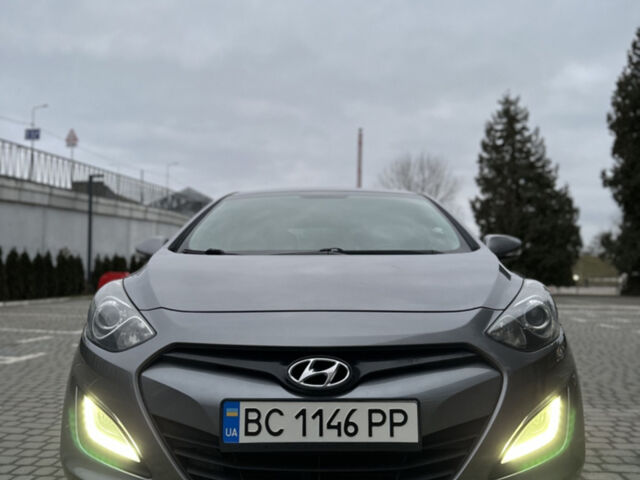 Сірий Хендай i30, об'ємом двигуна 1.59 л та пробігом 212 тис. км за 7700 $, фото 1 на Automoto.ua